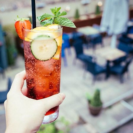 The Sun Hotel & Bar 랭커스터 외부 사진