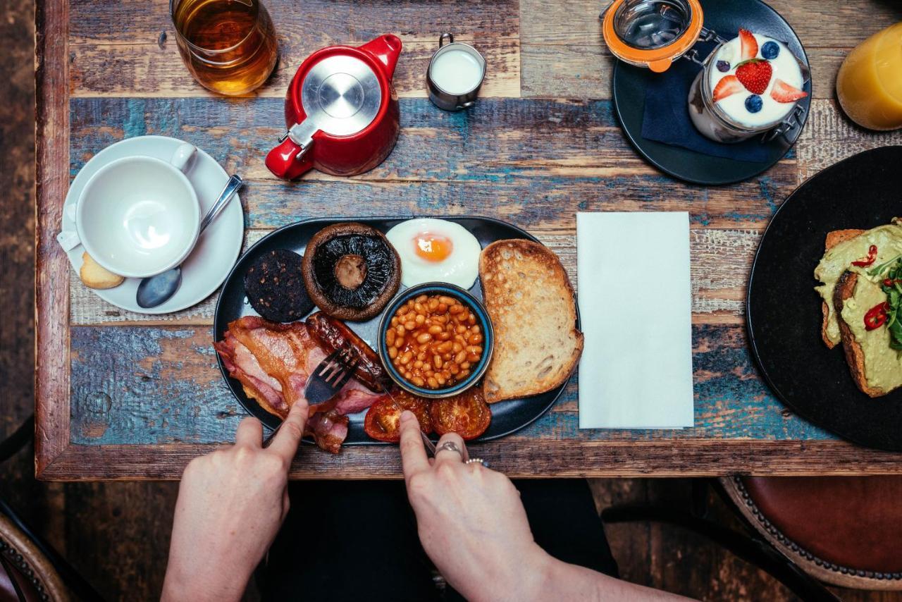 The Sun Hotel & Bar 랭커스터 외부 사진